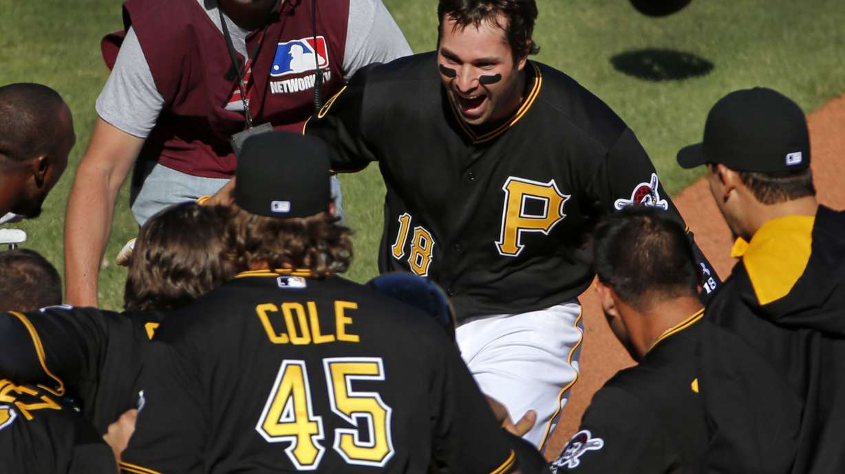 Chicago's offense falters in 1-0 loss to Pirates