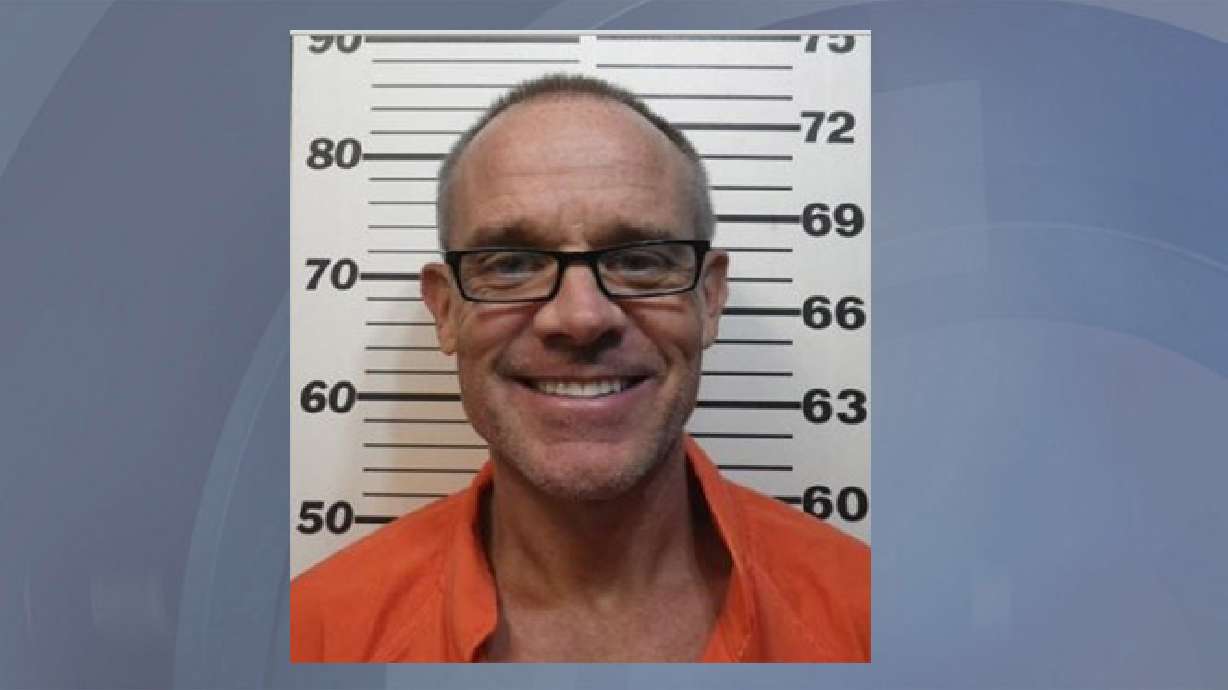 Businessman wants Swallow, Shurtleff to testify