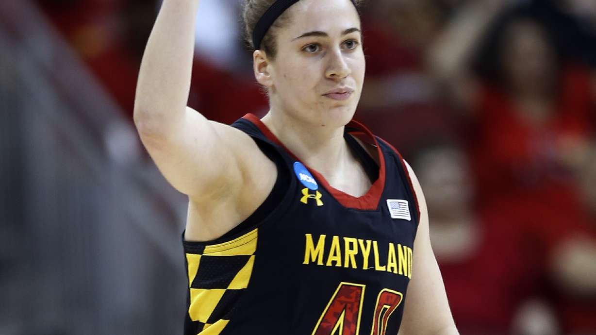 Maryland reaches Final Four, tops Louisville 76-73