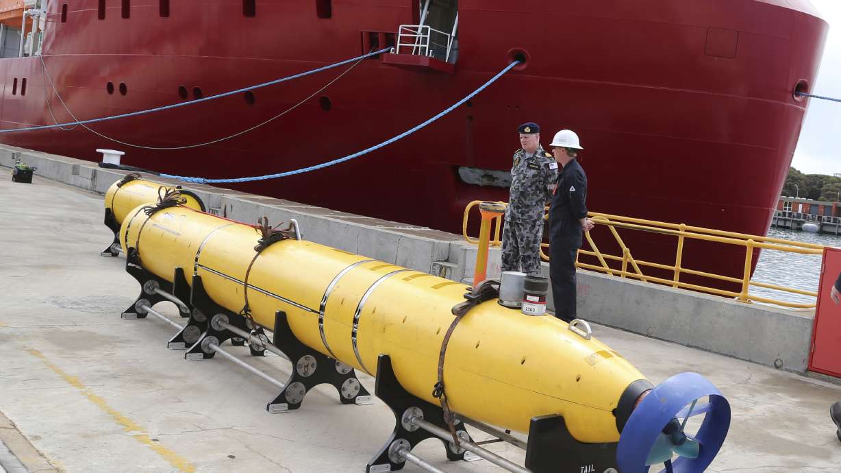 Deep water search for jet could turn on robot subs