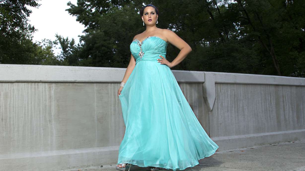 Prom dress shopping perilous for plus-size girls | KSL.com Prom dress shopping perilous for plus-size girls | KSL.com