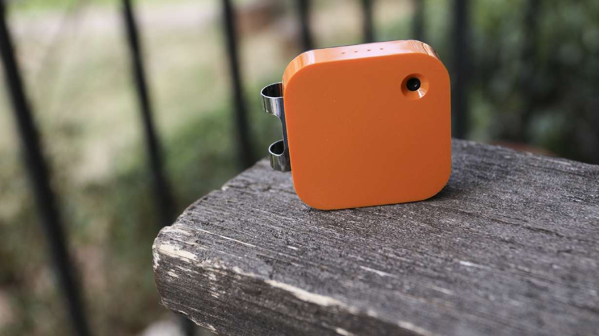Review: Narrative Clip logs your life in photos