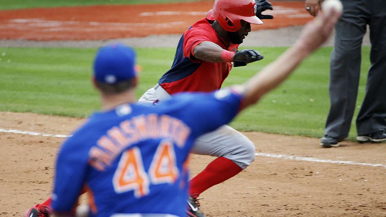 Parnell on DL; Mets call up Farnsworth, Flores