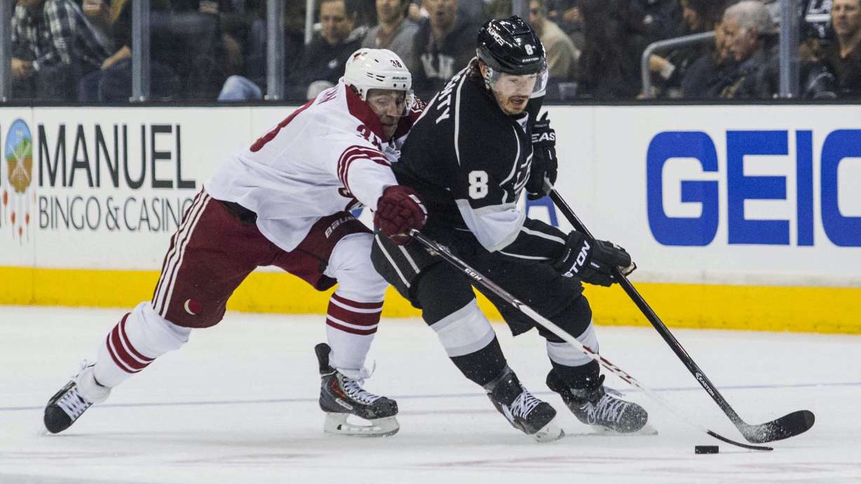LA Kings rout Coyotes 4-0 to clinch playoff berth