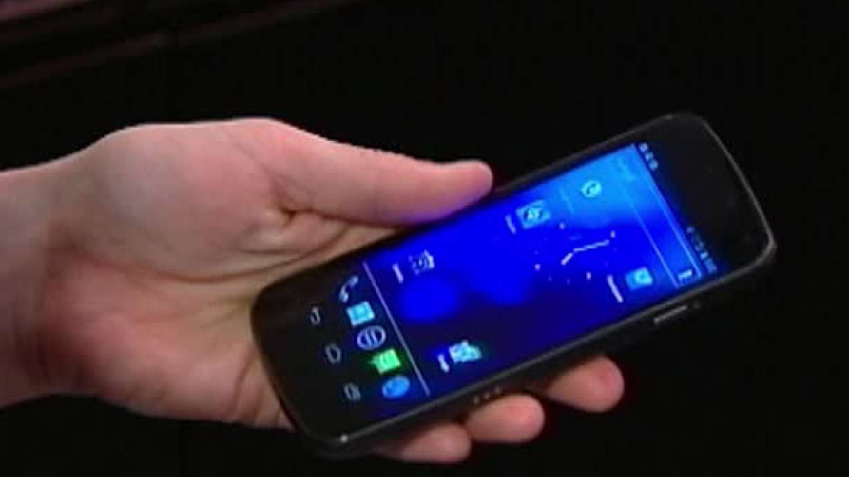 AT&T announces limited roll-over data