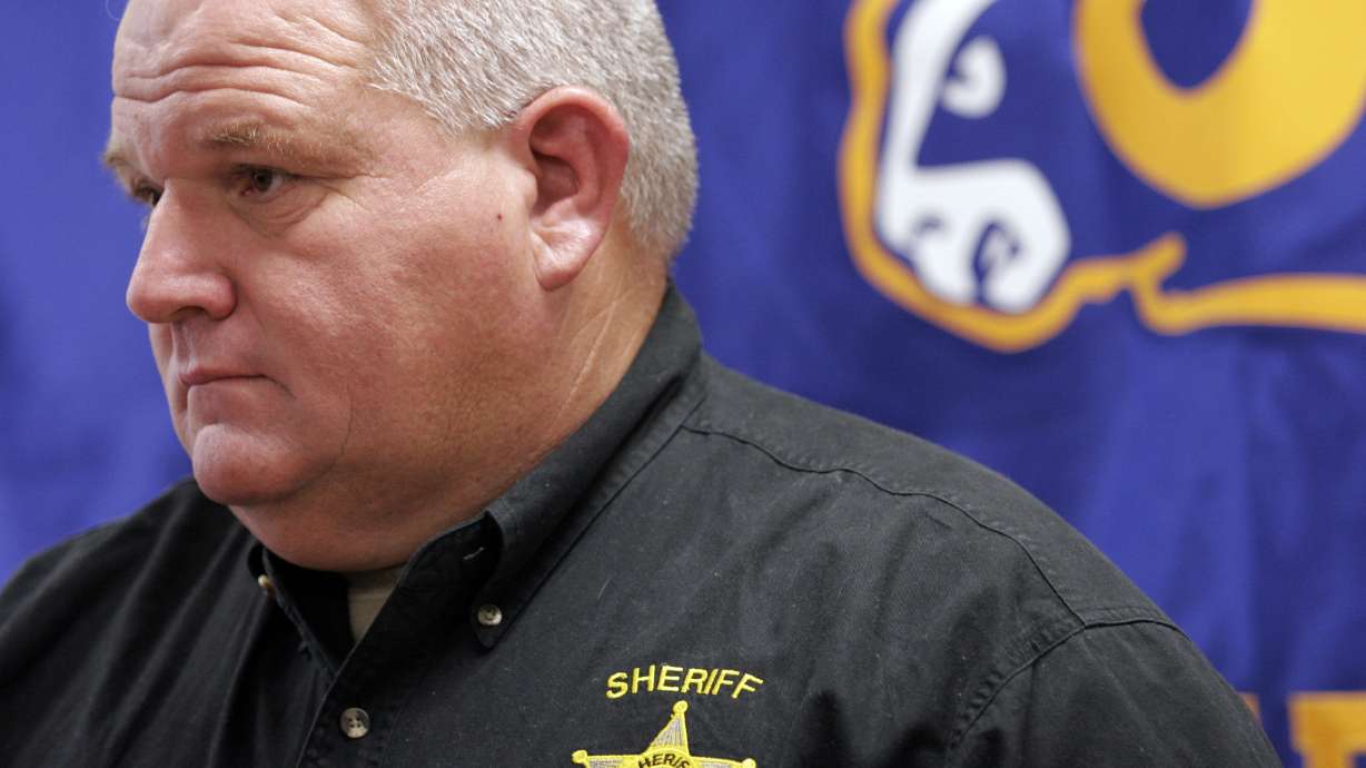 SC sheriff's trial has colleagues watching