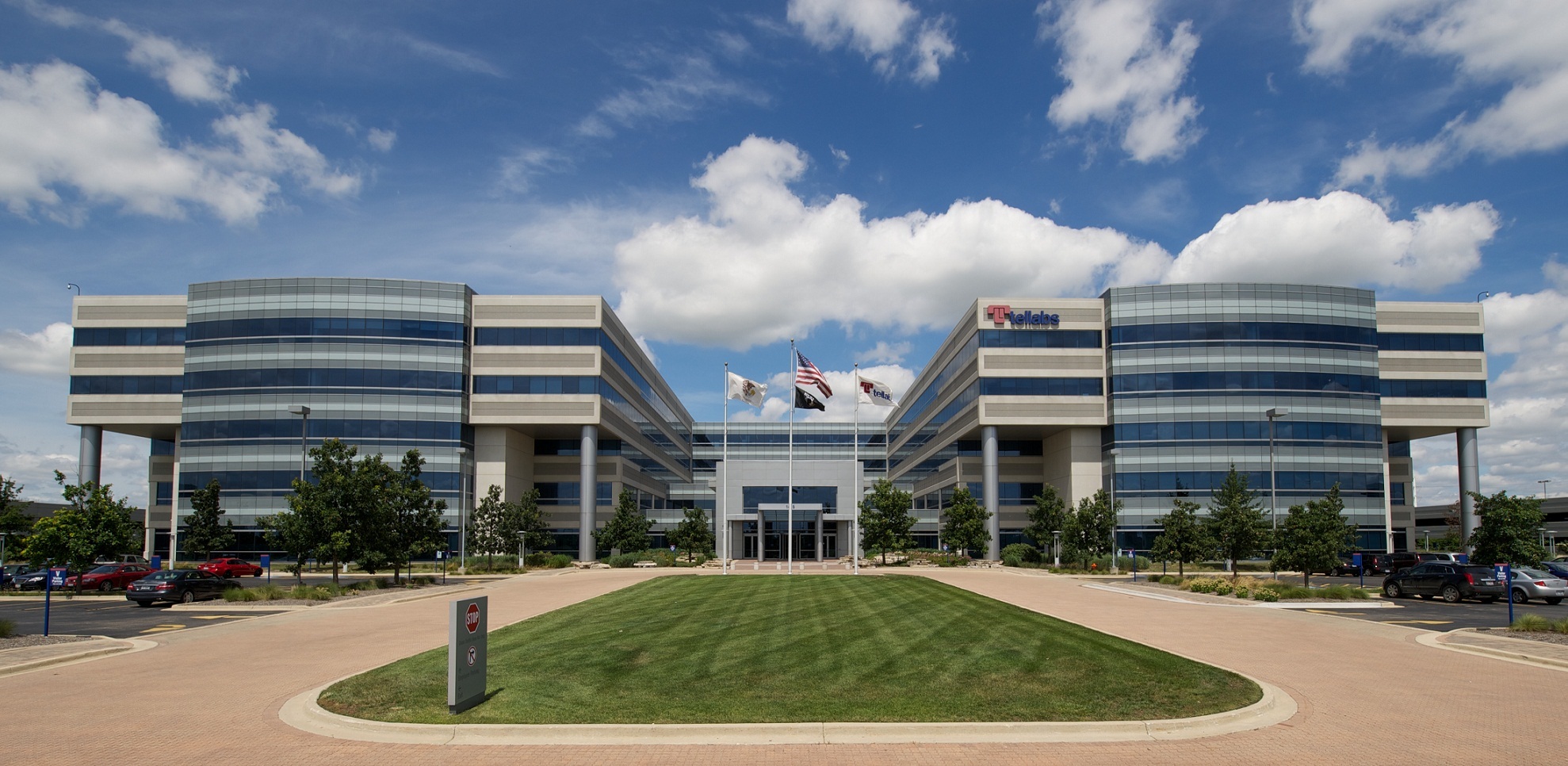 Select Income REIT Completes Acquisition of Class A Property in Naperville, Illinois