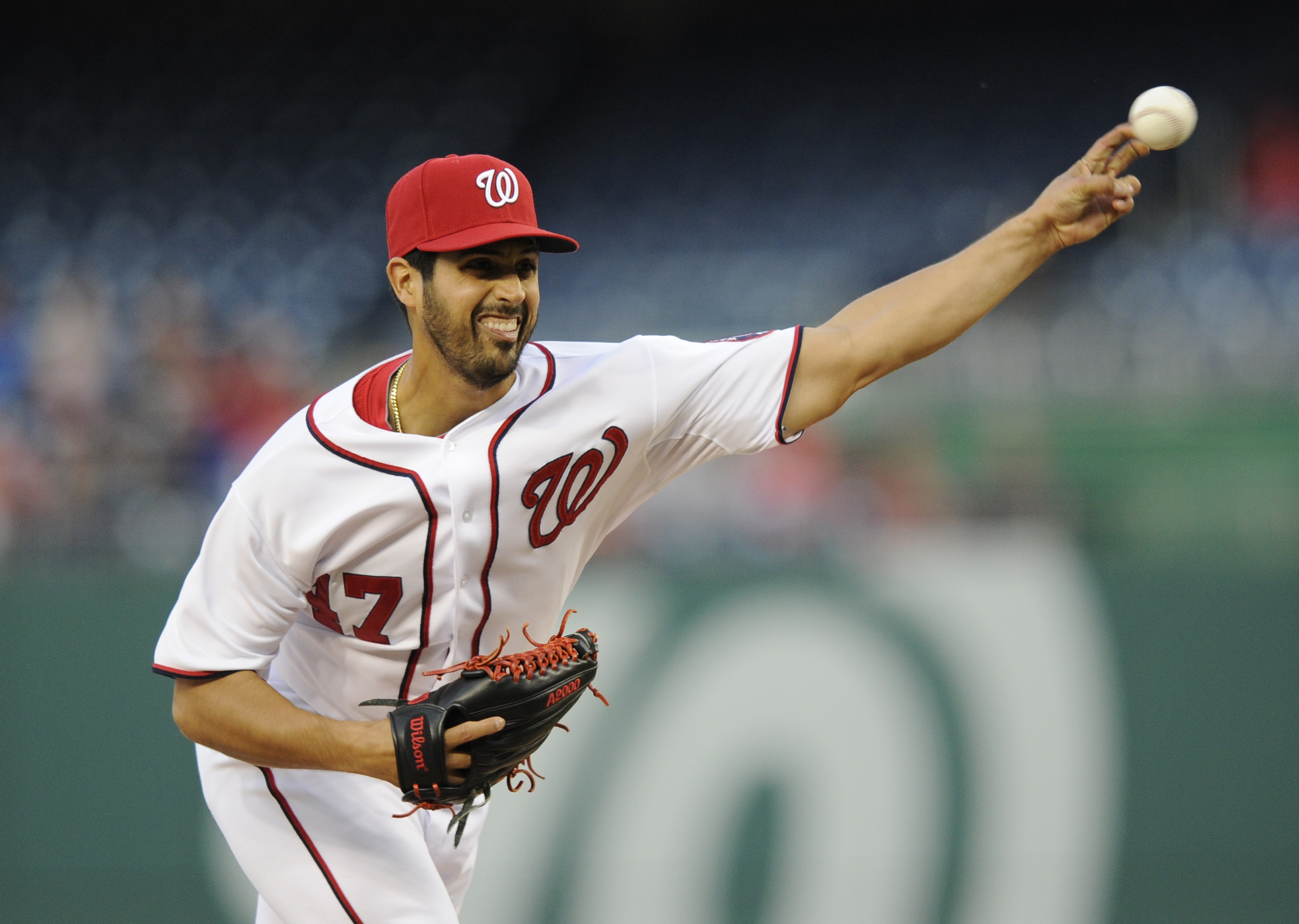 Gio Gonzalez pitches Nationals past Marlins 5-0