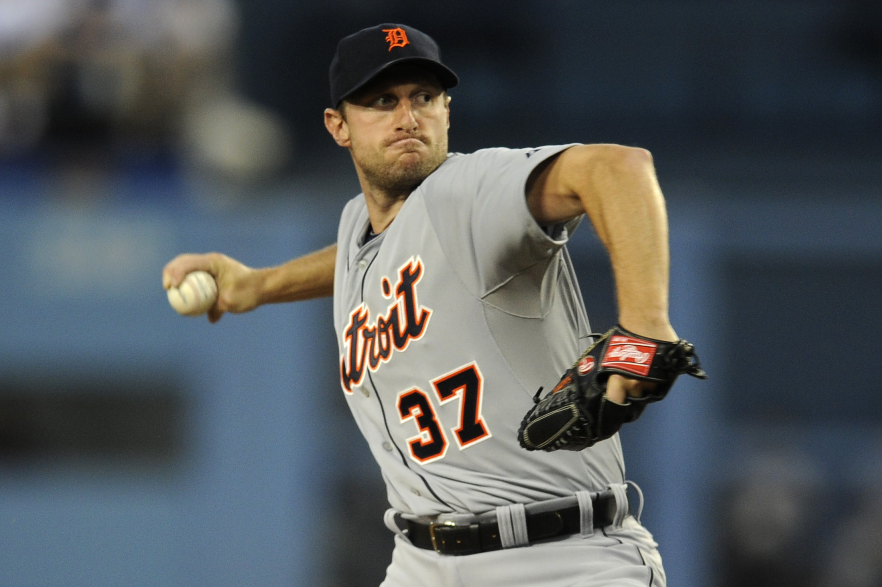 Tigers lose to Dodgers 3-2 in 10 innings