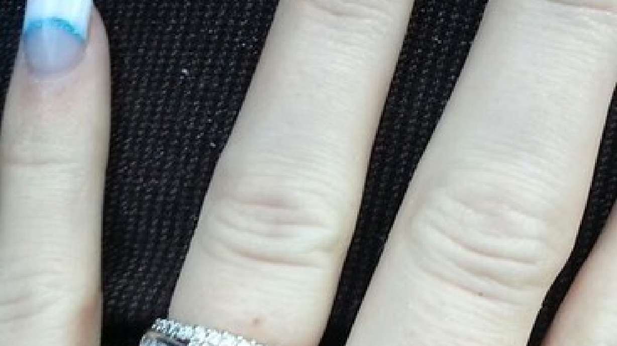 Woods Cross woman pleads for help in finding wedding ring