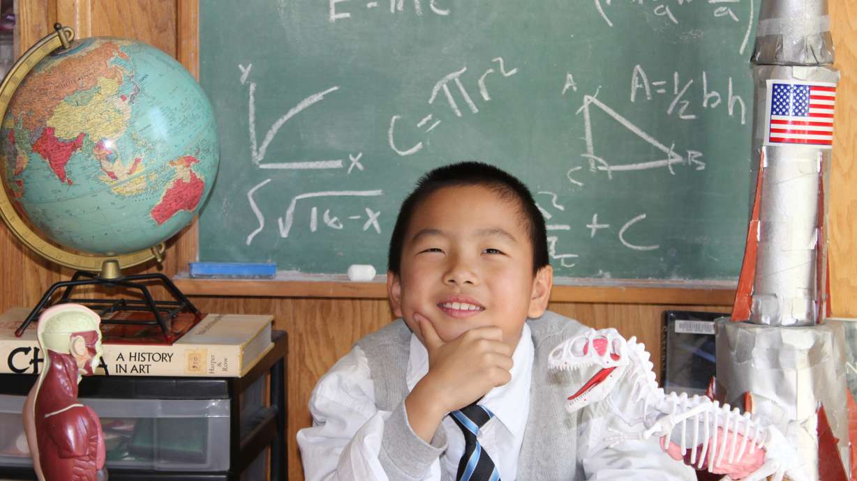 A Picture is Worth $100,000: TIAA-CREF Announces Winner of College Fund Contest at Sacramento-Area School