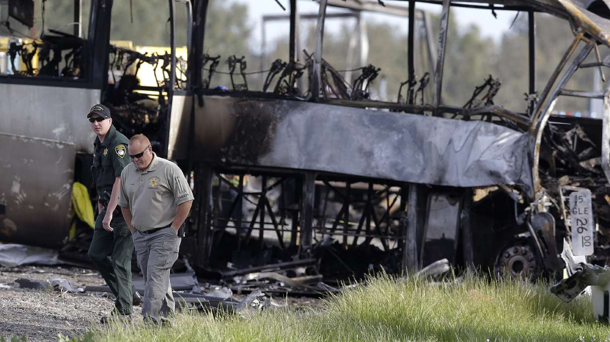 Rules lag to help passengers escape crashed buses