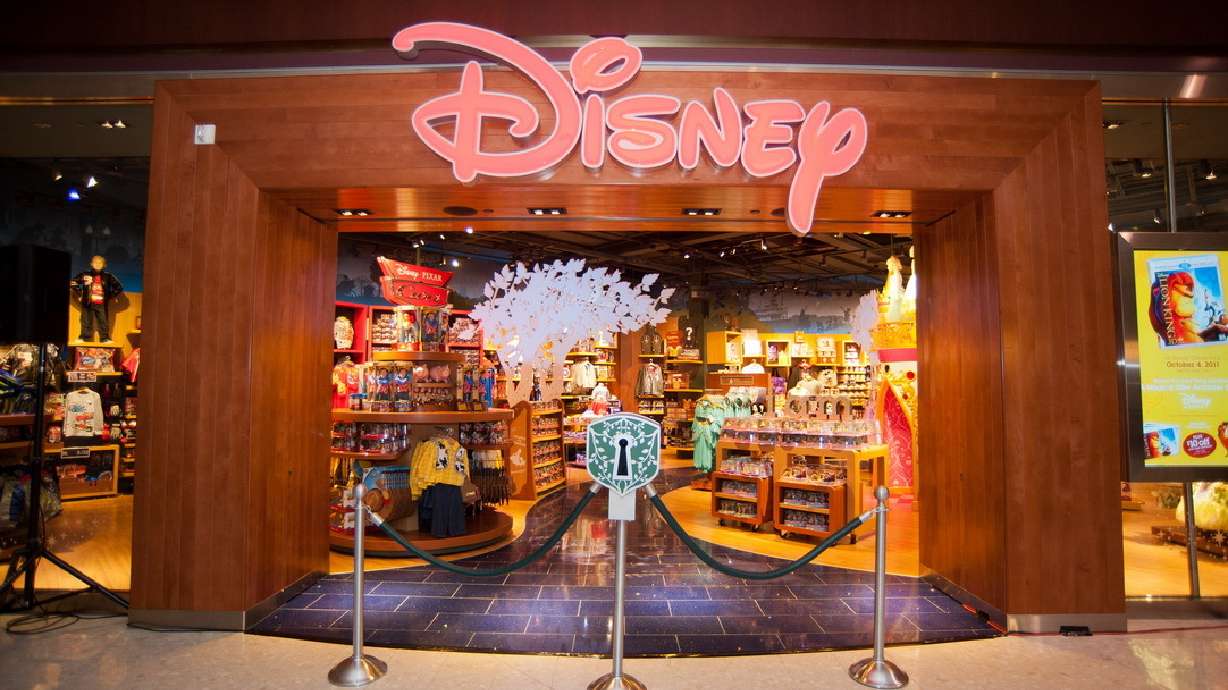 Disney Store Celebrates Grand Opening of Newly-Designed Location at Stonebriar Centre in Frisco, TX
