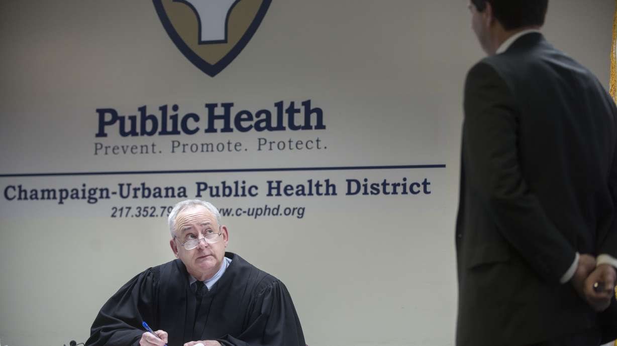 Judge orders ankle bracelet for Illinoisan with TB