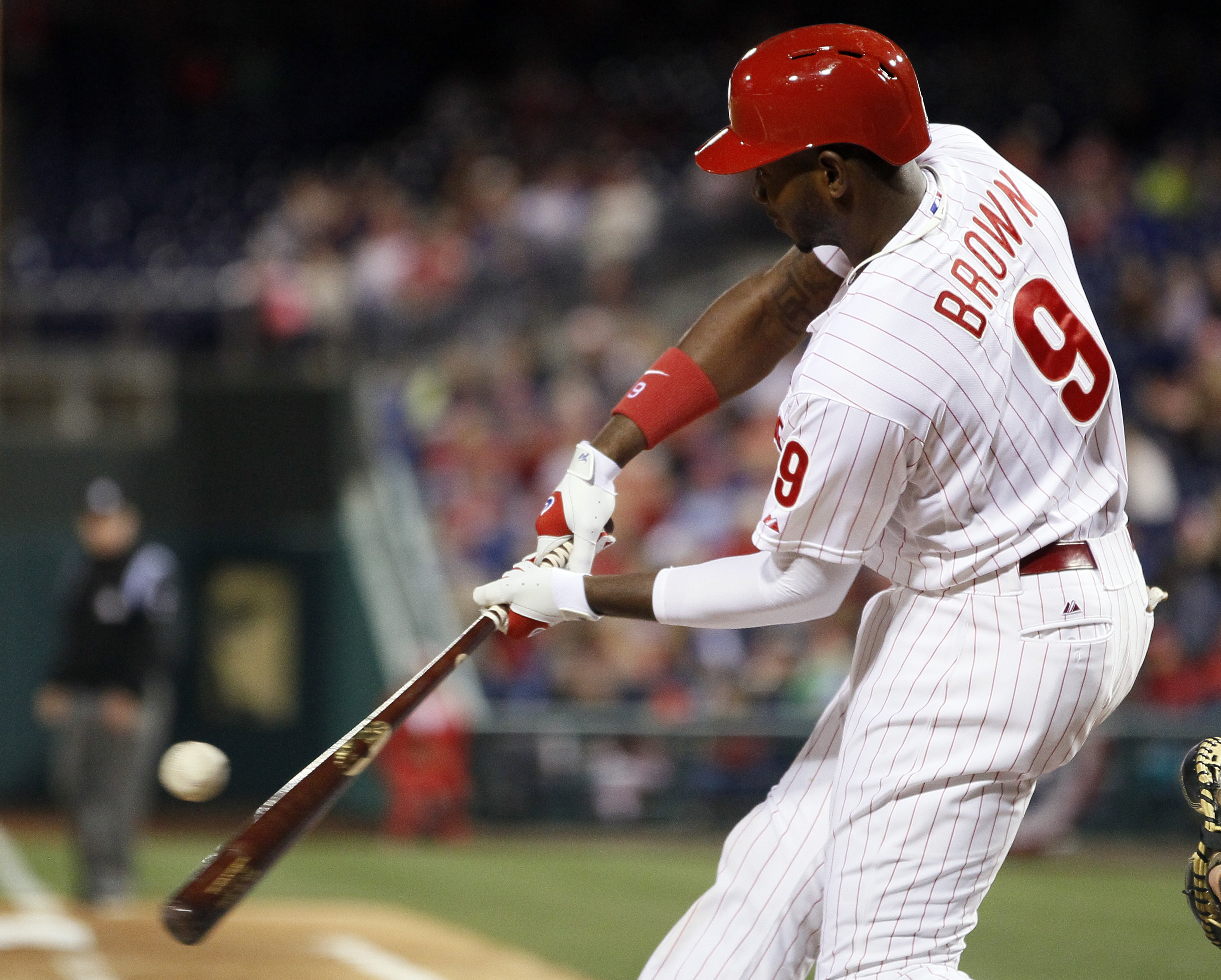 Phillies rough up Jose Fernandez, beat Marlins 6-3