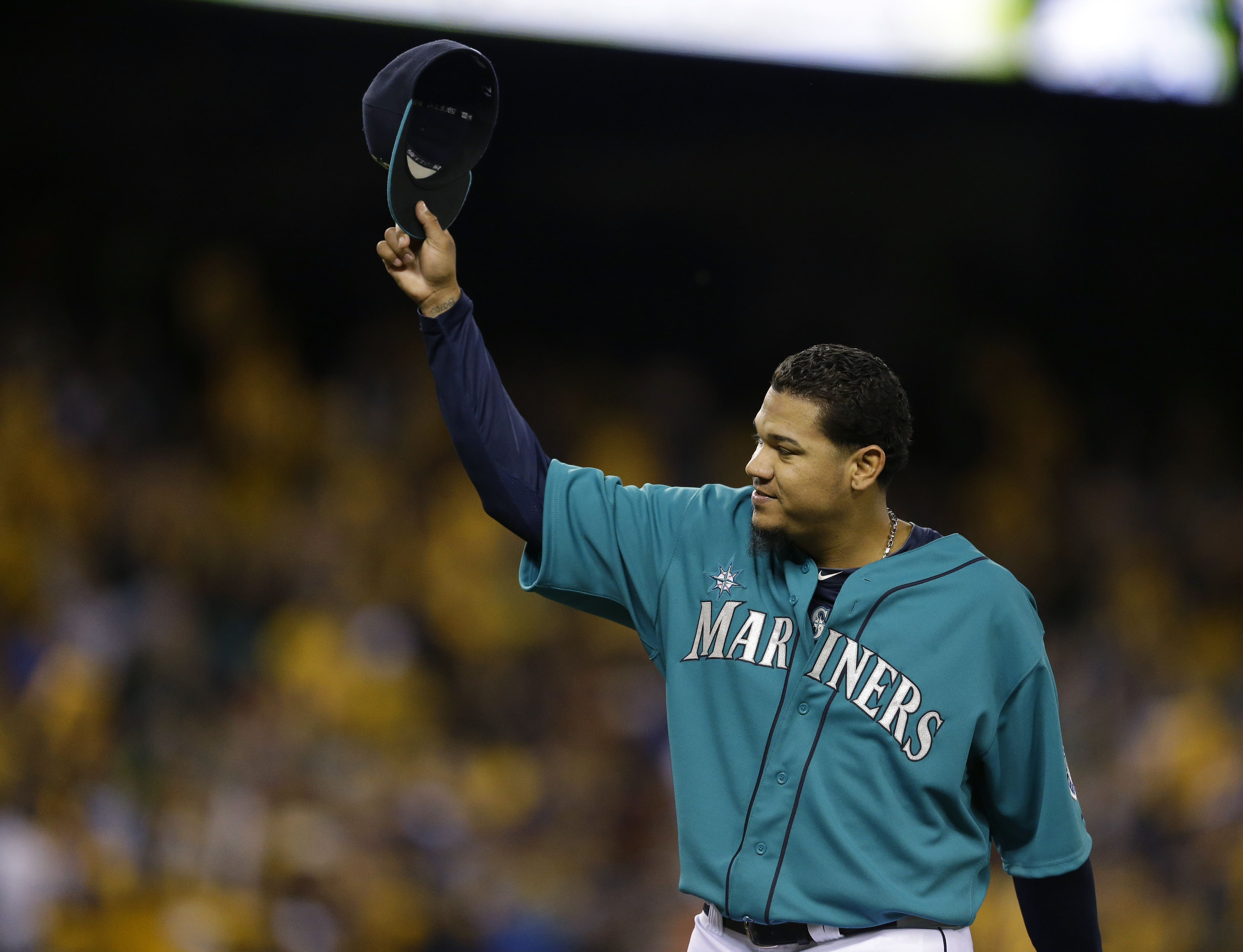 King Felix silences A's in Seattle's 6-4 victory