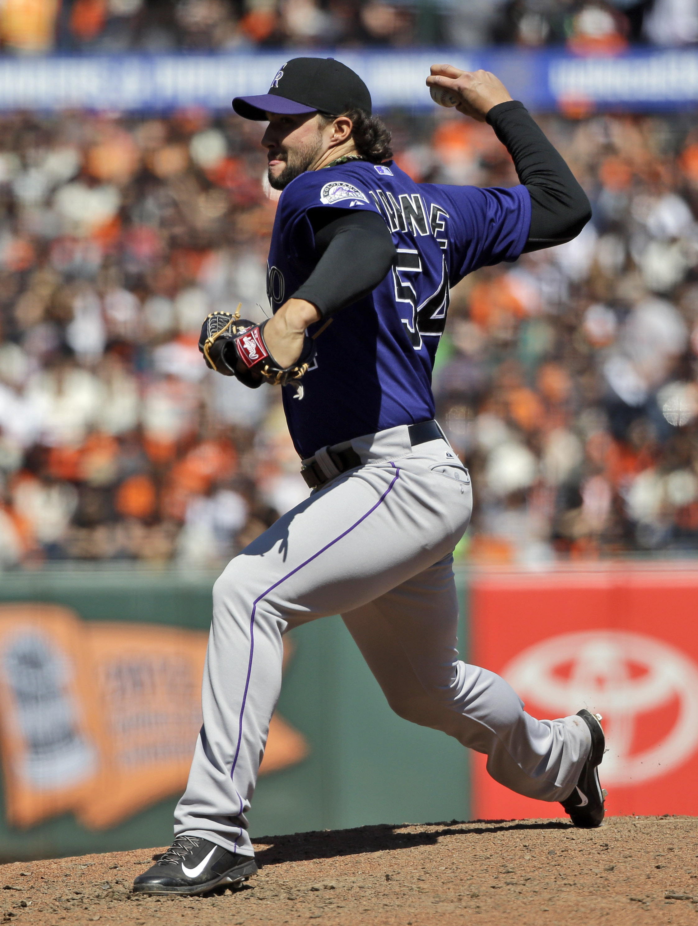 Anderson injured in Rockies' win over Giants