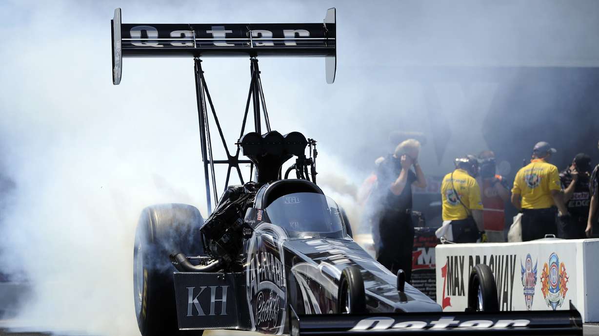 Shawn Langdon qualifies No. 1 in Top Fuel
