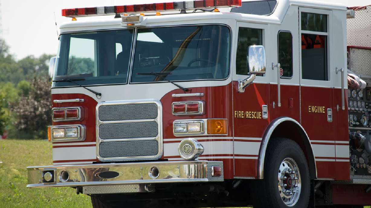 Fire in Layton extinguished thanks to quick-thinking teen