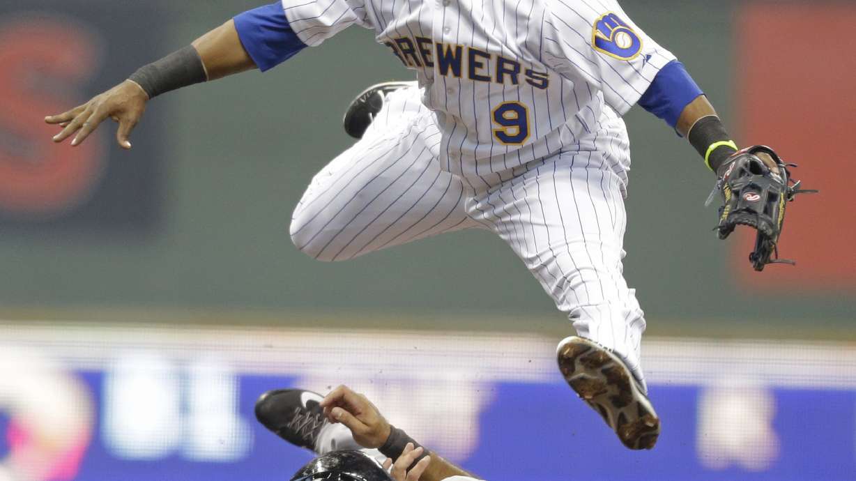 Brewers edge Pirates 3-2 for 8th straight win