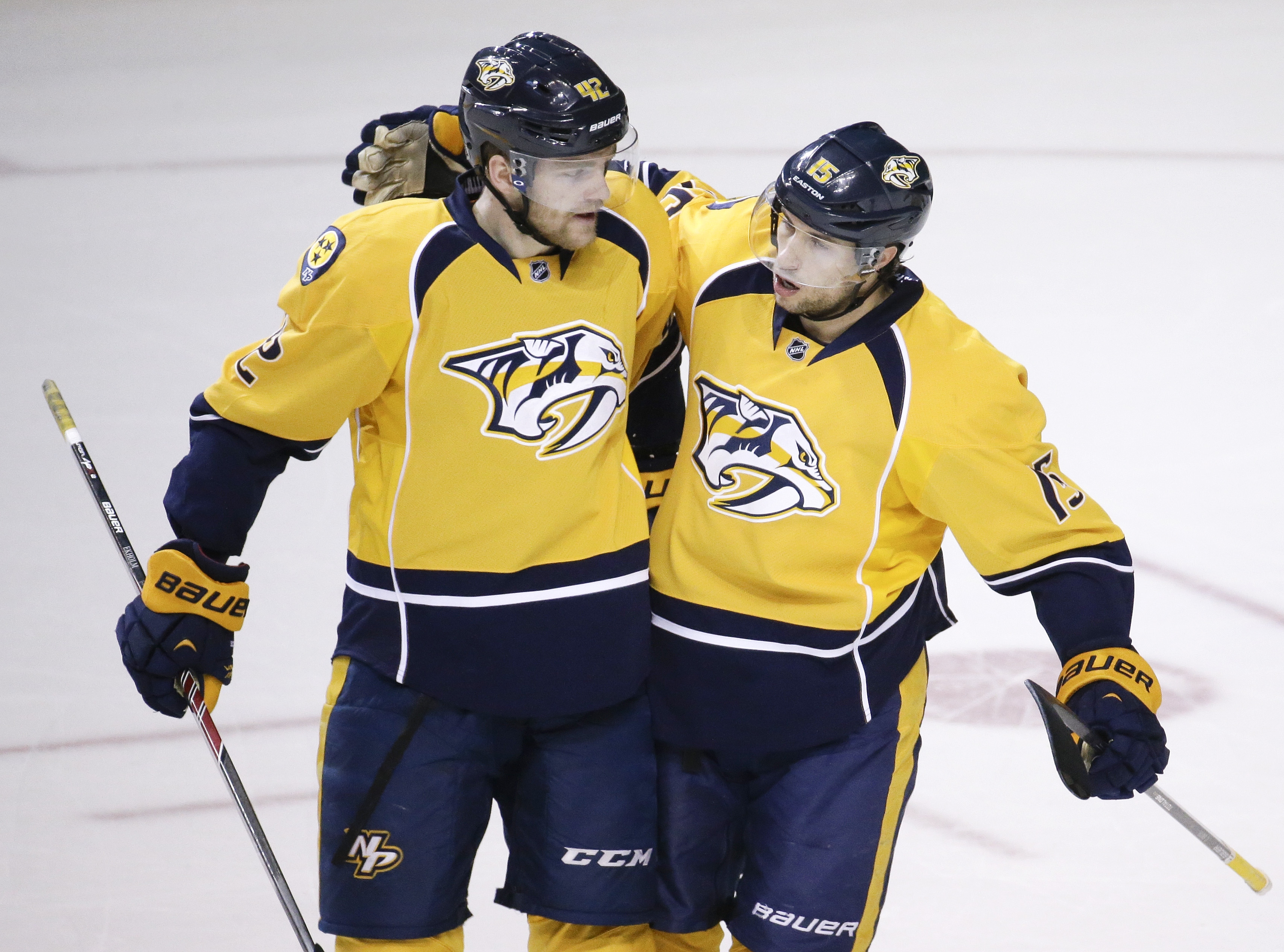 Predators beat Blackhawks 7-5, take series 4-1