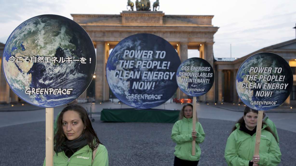 Cost of fighting warming 'modest,' says UN panel