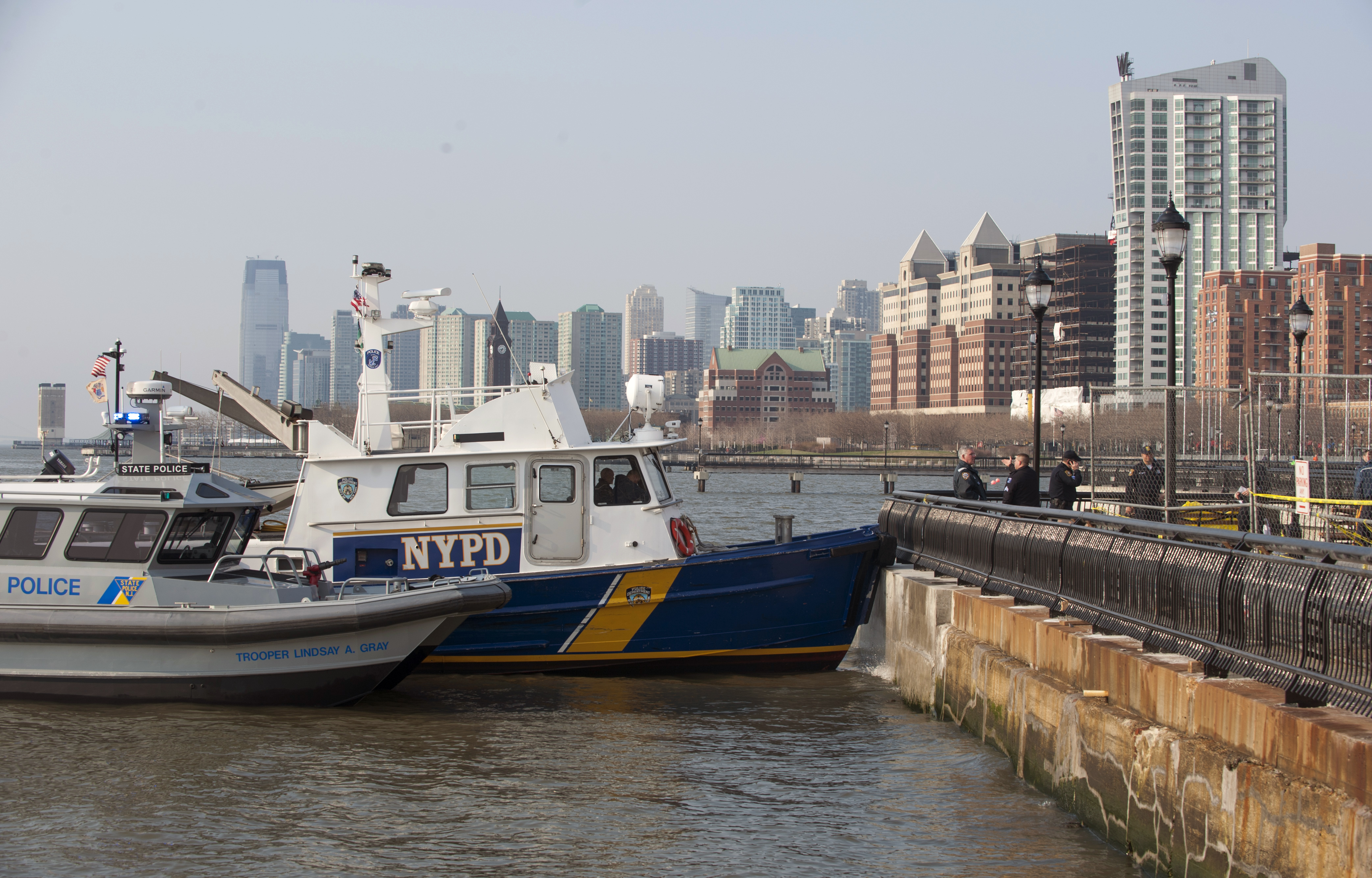 2 bodies found in New Jersey side of Hudson River