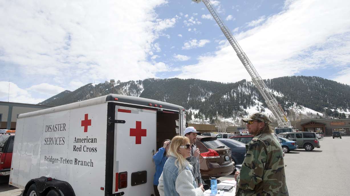 Wyoming hillside slipping, but not gaining speed
