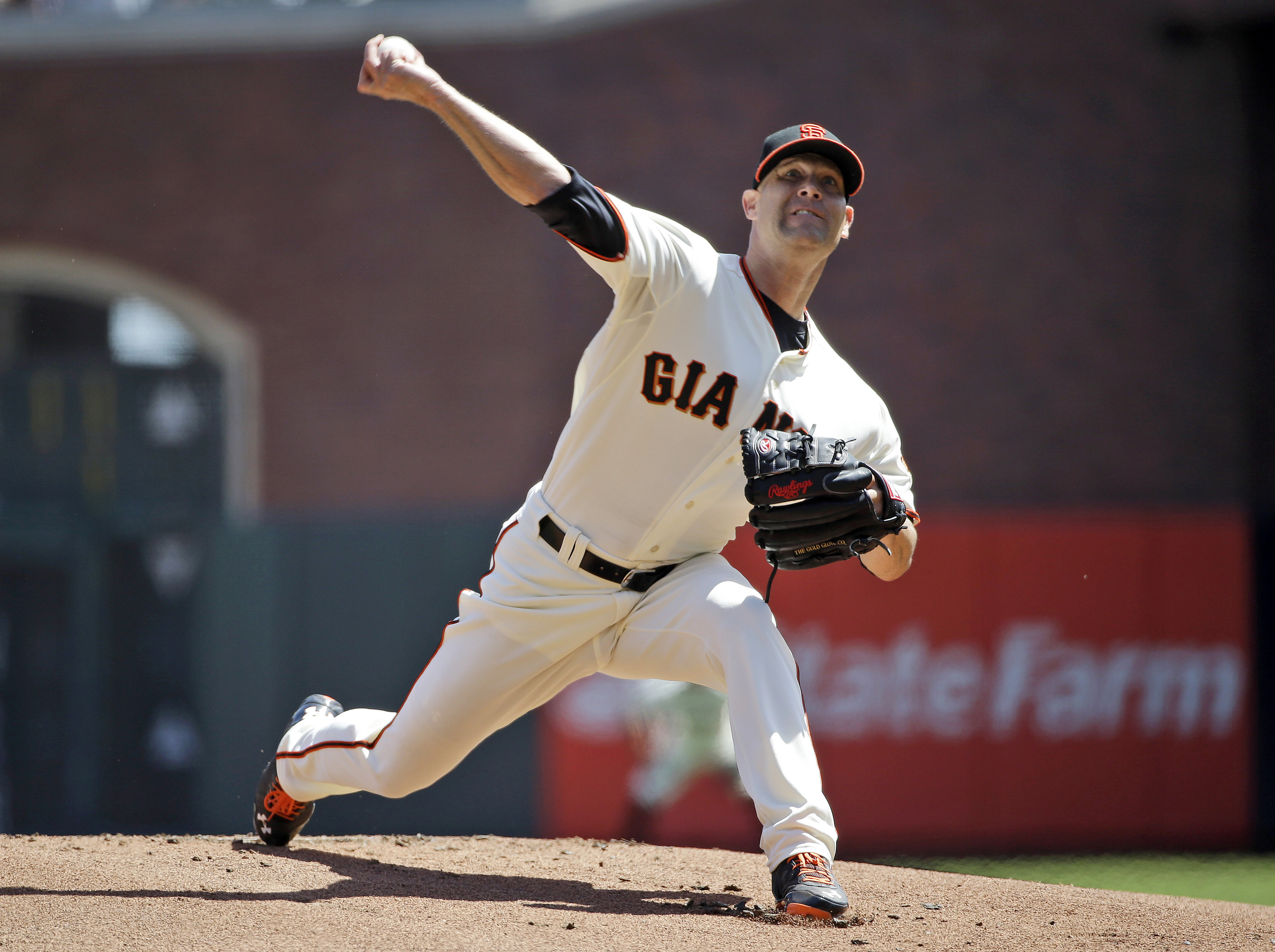 Giants beat Rockies 5-4 in 10 innings