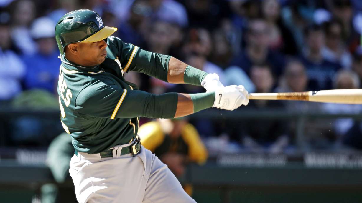Cespedes' late HR lifts Athletics over Mariners