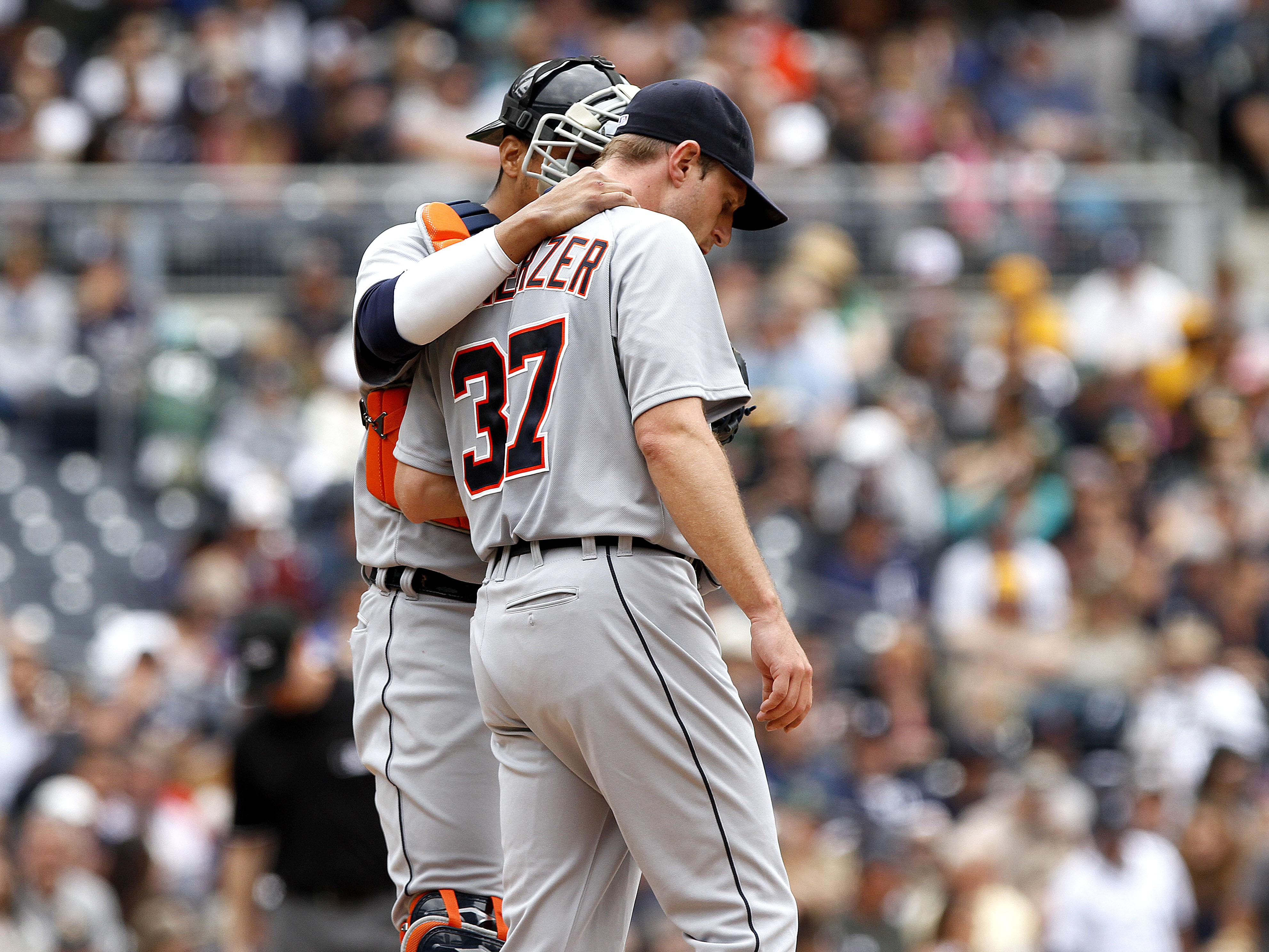 Scherzer, Tigers lose 5-1 to Padres to drop 2 of 3