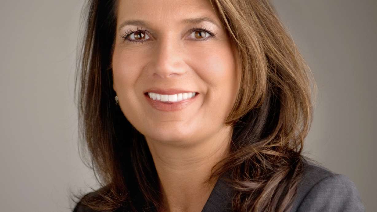 Dorsey Congratulates Partner Lynnette Slater Crandall on Being Named One of Top Women in Business