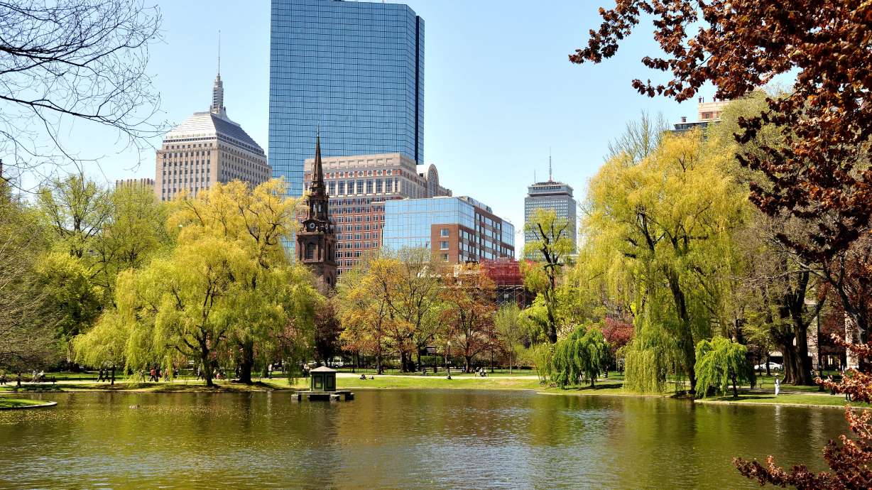 Recuerdan a víctimas de ataque a Maratón de Boston