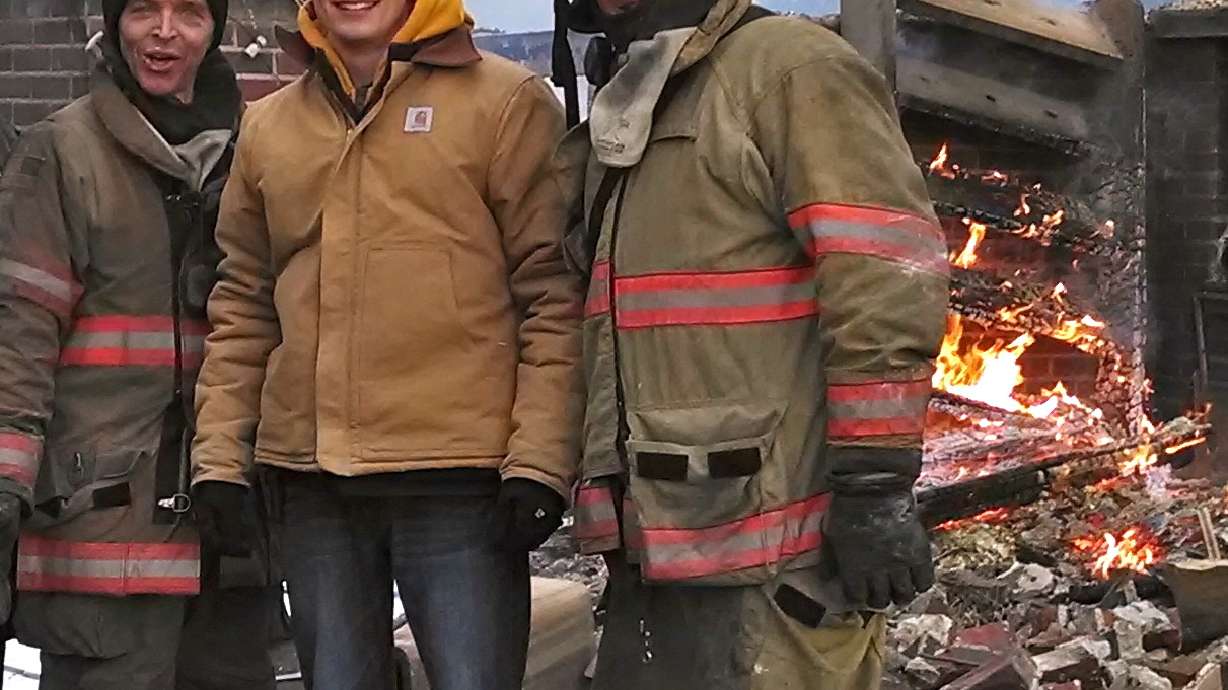 Cintas & Carhartt Announce 2014 Cold Crew Contest Winners