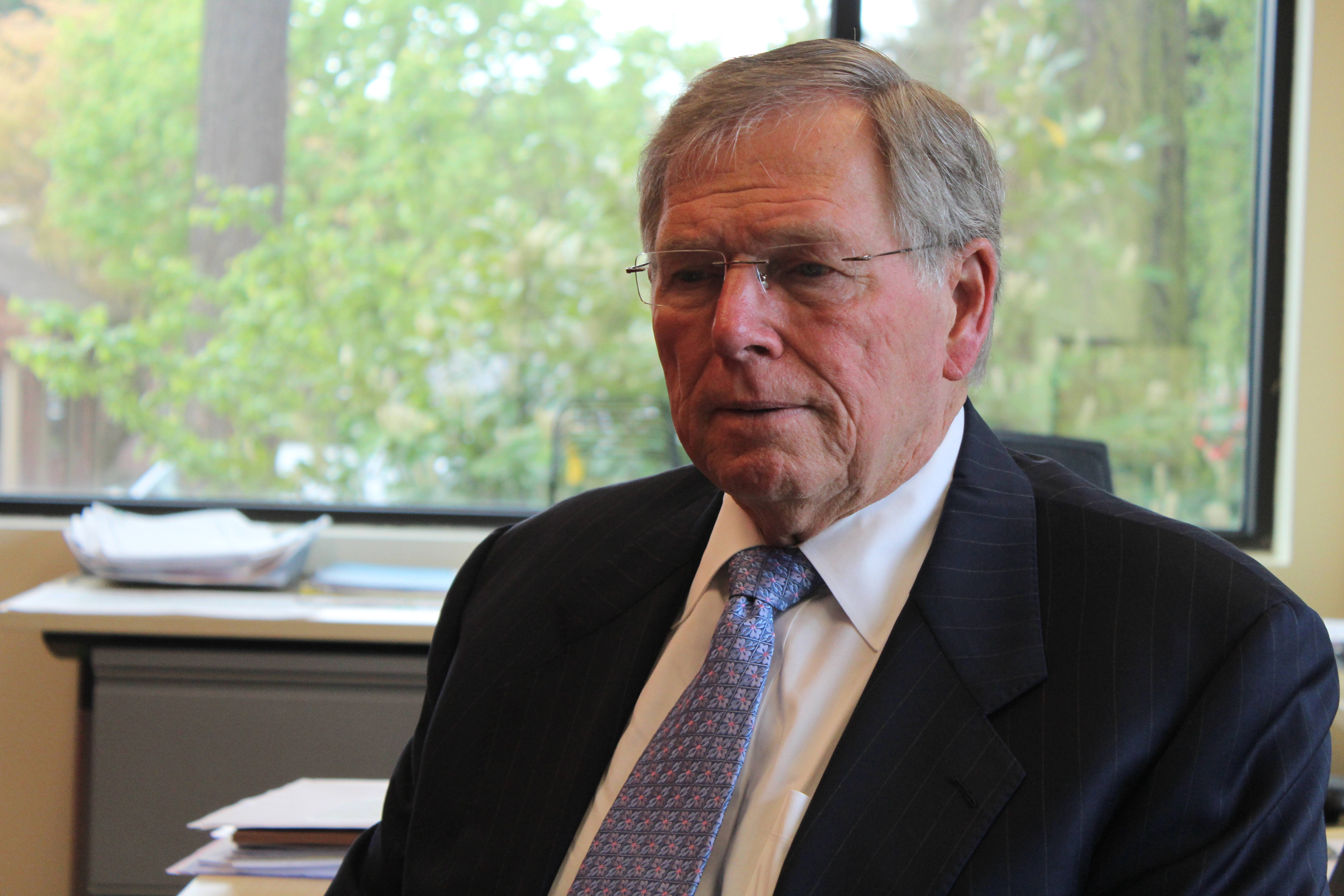 New Cover Oregon director reins in spending