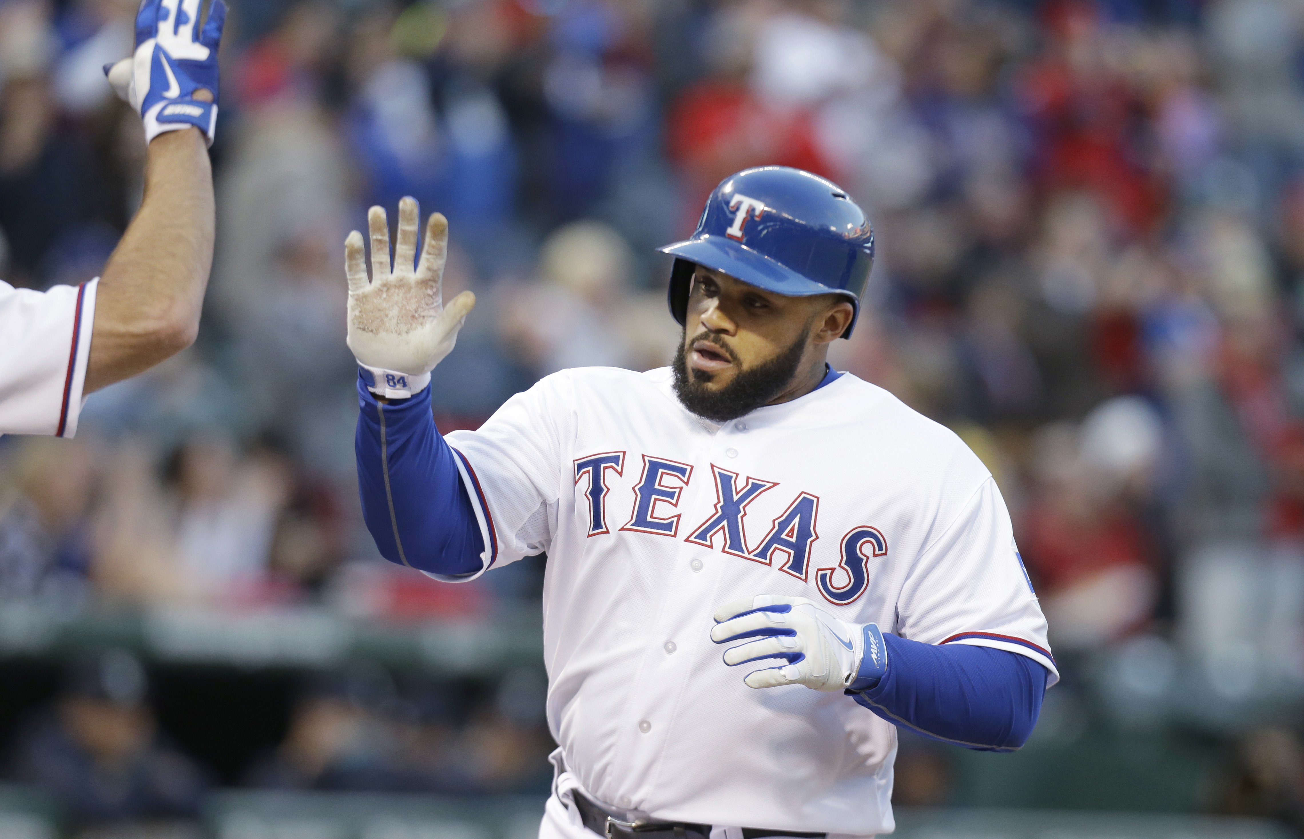 Fielder ends HR drought, Rangers beat M's 5-0