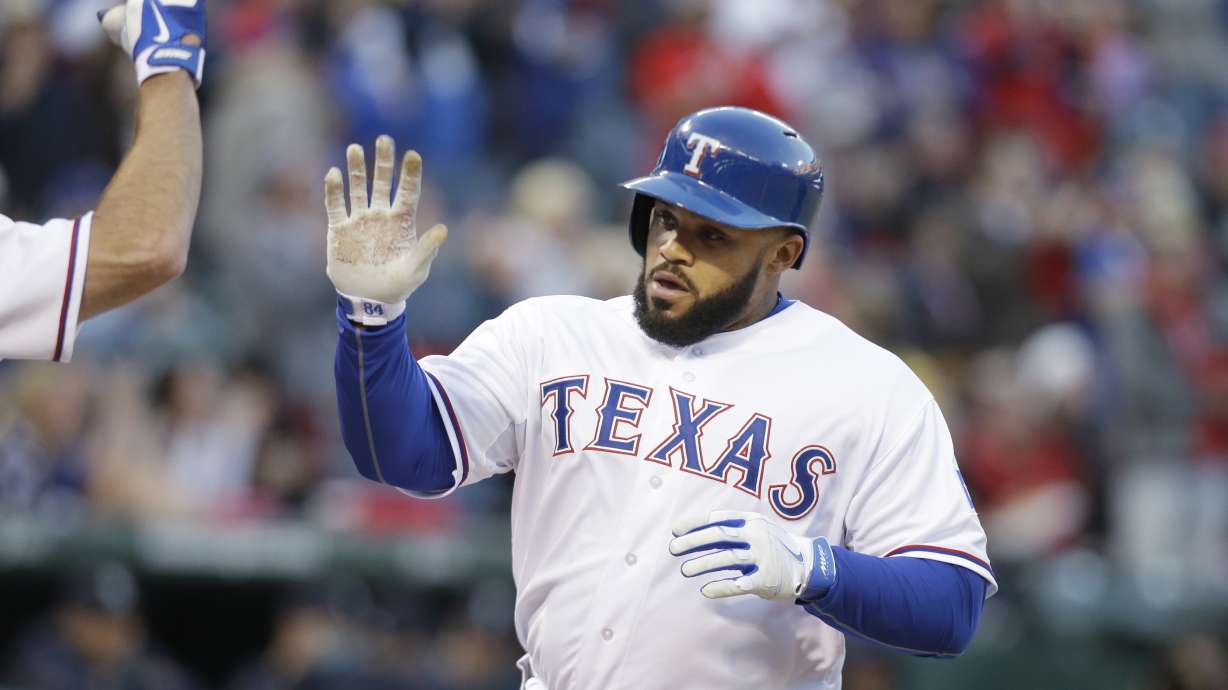 Fielder ends HR drought, Rangers beat M's 5-0