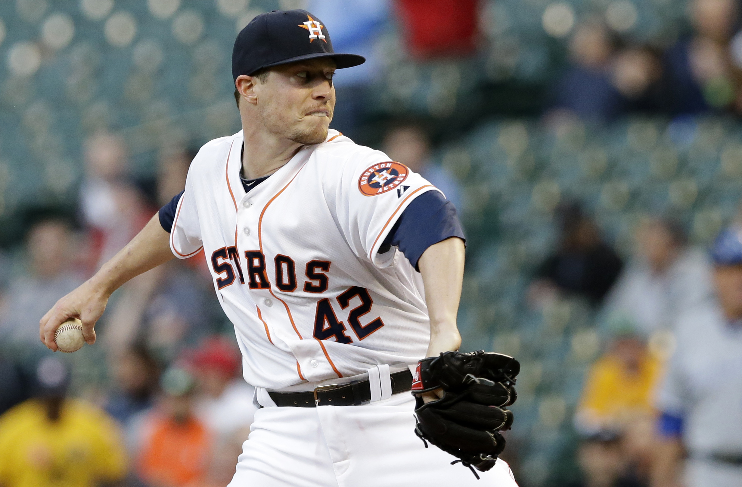 Harrell struggles as Astros fall to Royals 4-2