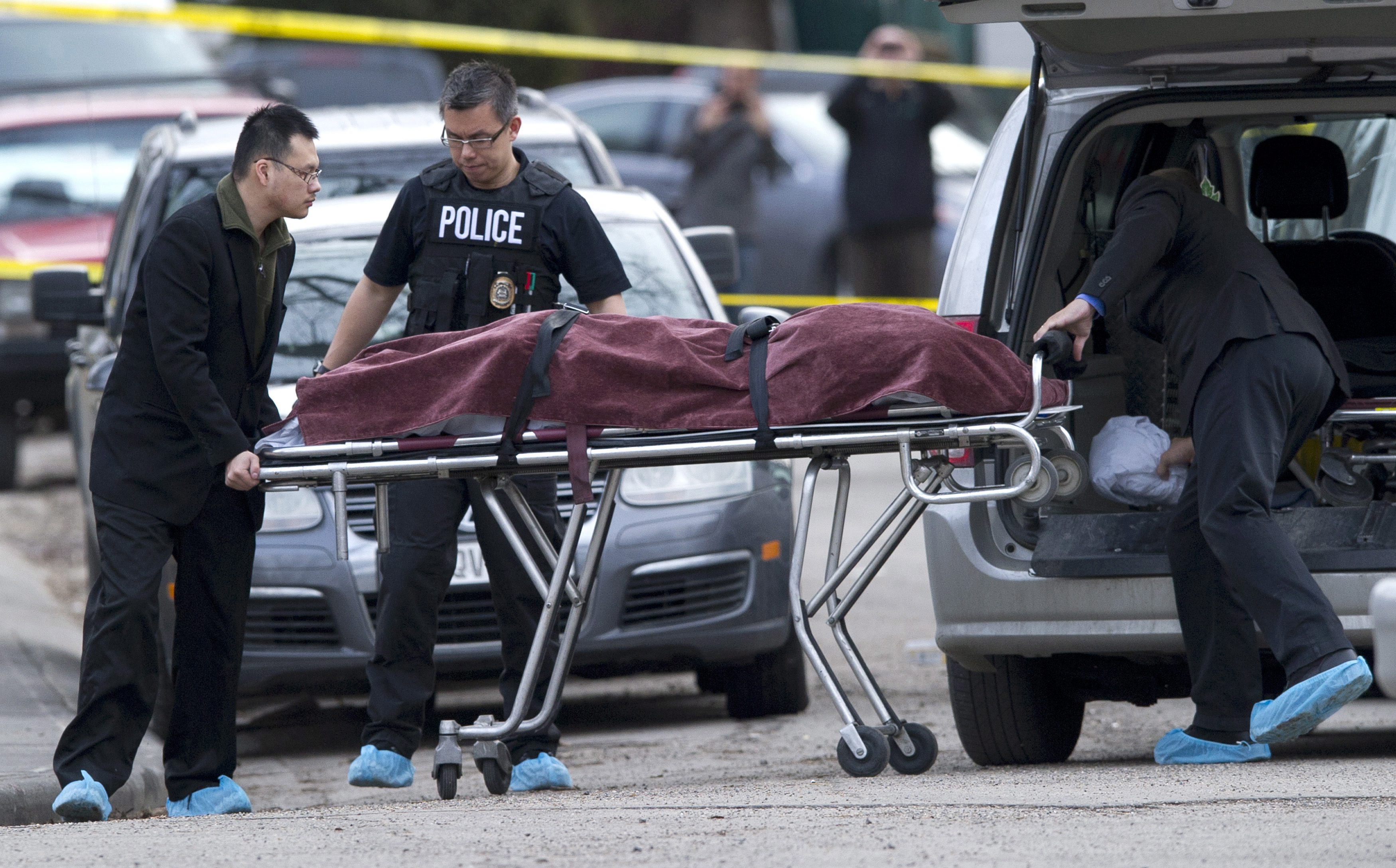 Police say 5 dead in Calgary stabbings
