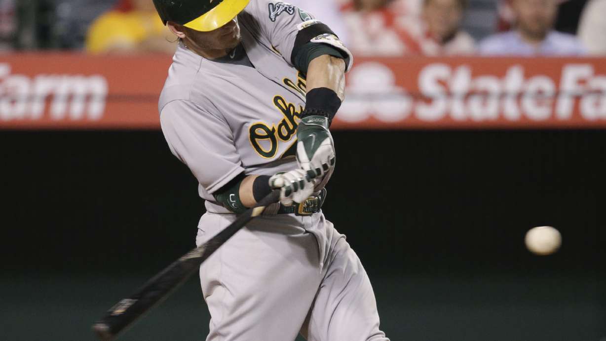 Donaldson, A's rally in 11th to beat Angels again