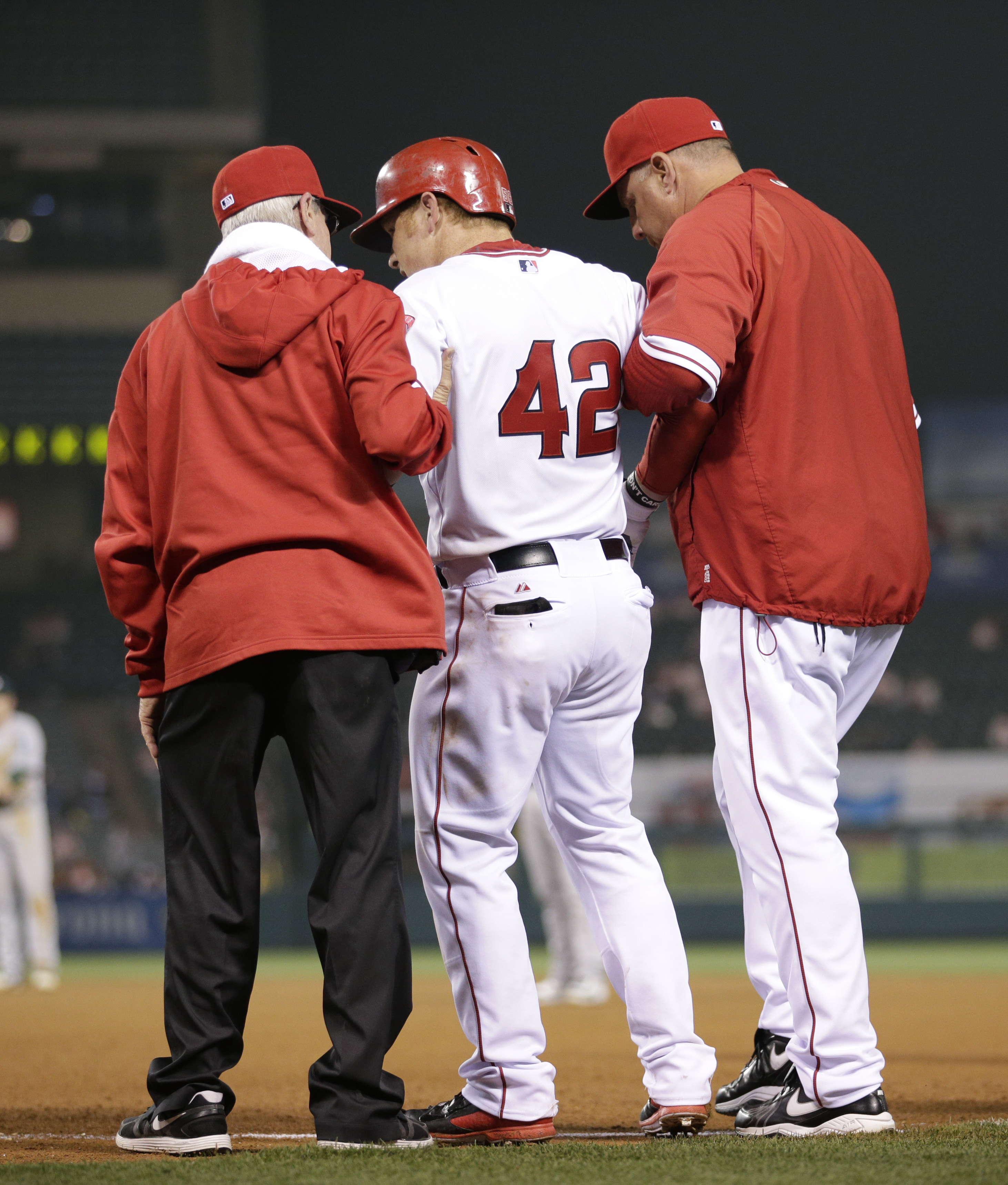 Angels' bullpen blows another lead in loss to A's