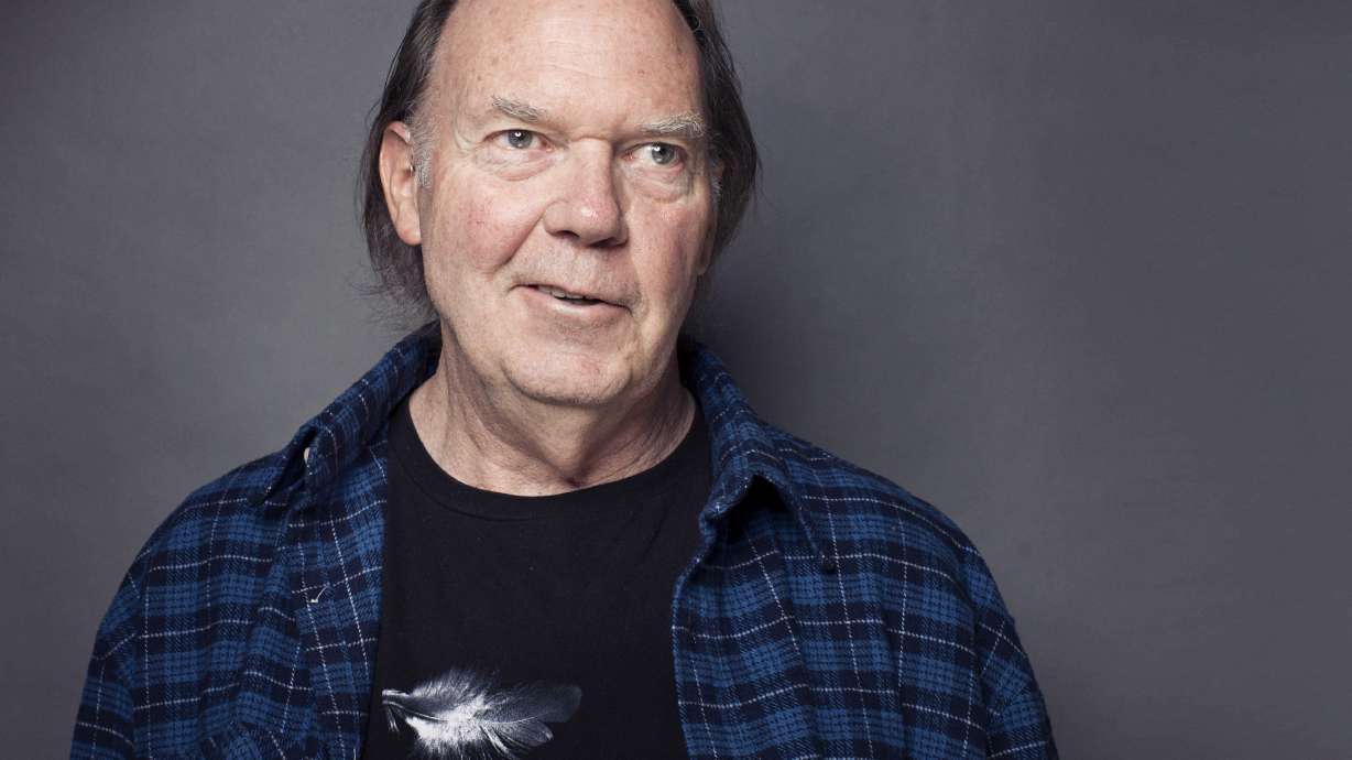 Young raises $6M in Kickstarter campaign for Pono