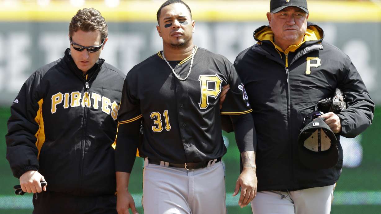 Pirates shut out by Reds' Cueto 4-0