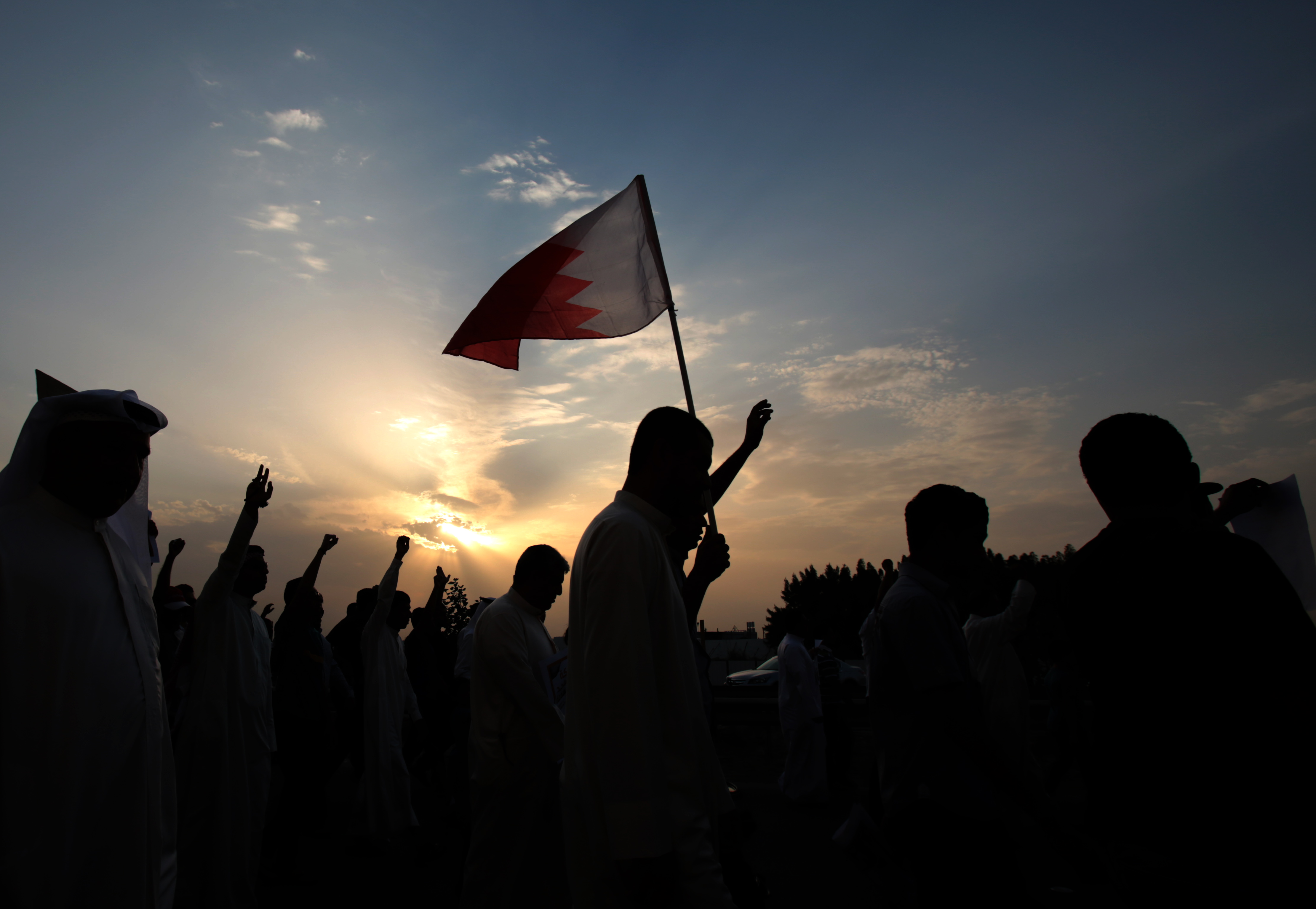 Ministry: 2 killed in apparent Bahrain car bombing