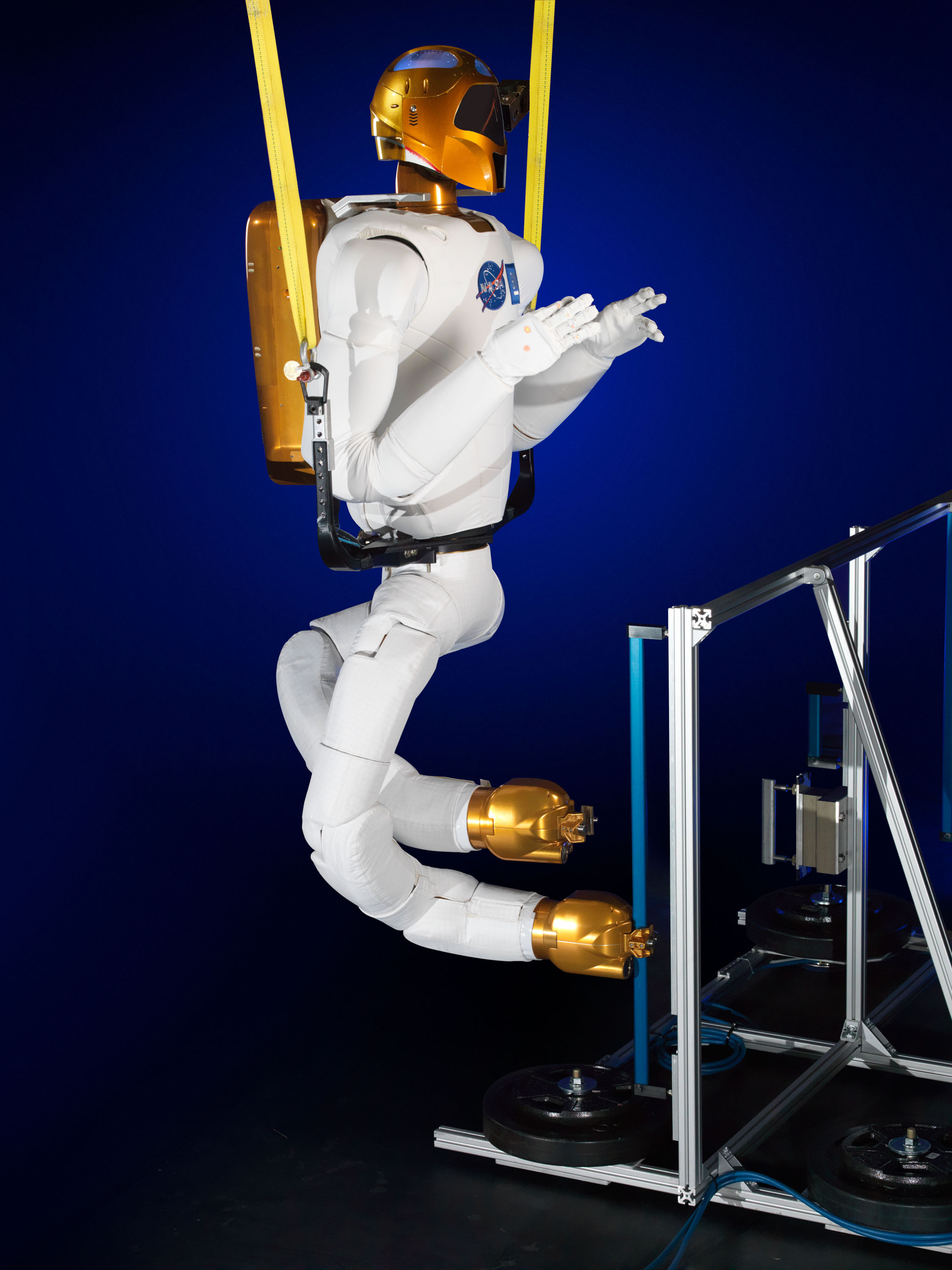 NASA's space station Robonaut finally getting legs