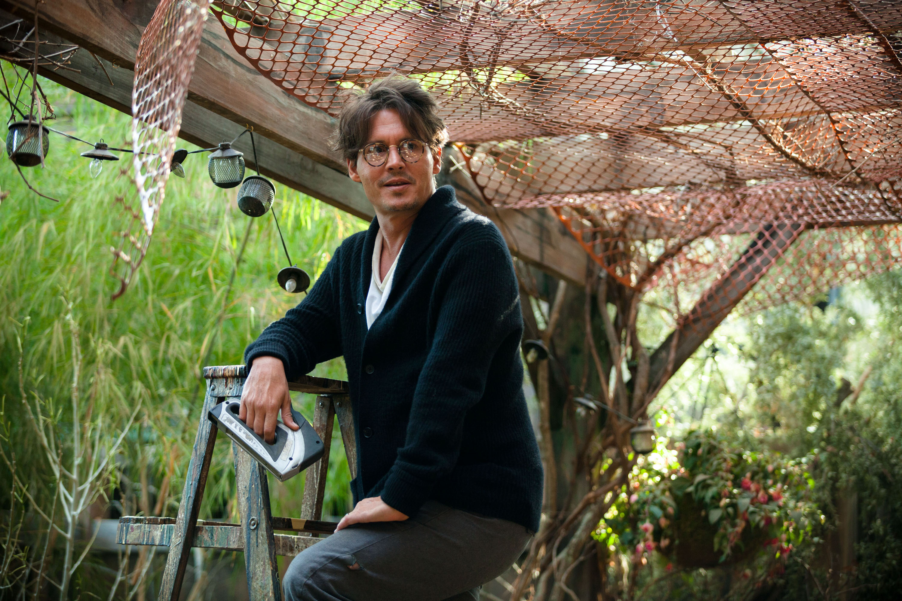 'Capt. America' tops box office for third week