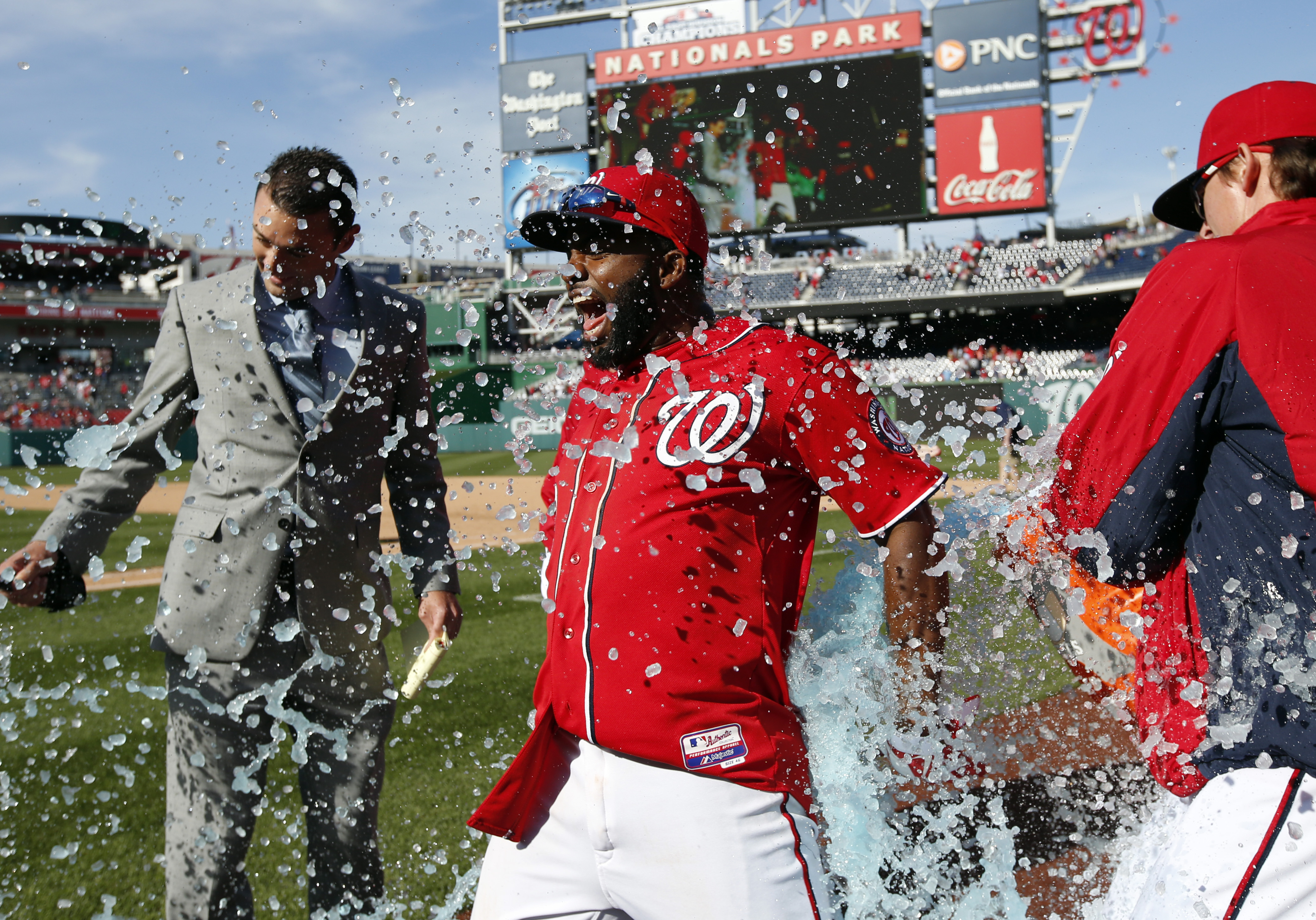Span's sacrifice fly in 9th lifts Nats over Cards