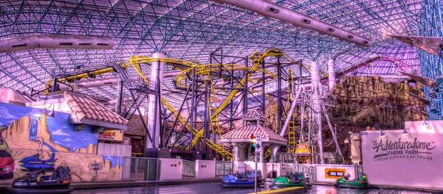 El Loco opened in February at Adventuredome at
Circus Circus in Las Vegas. The hair-raising
new coaster has a turn that banks to the
outside.