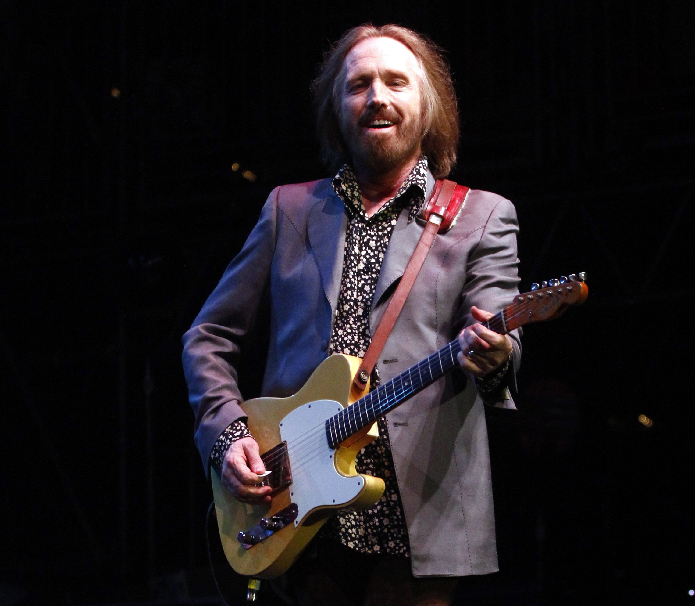 Tom Petty reflects on 40 years of songwriting