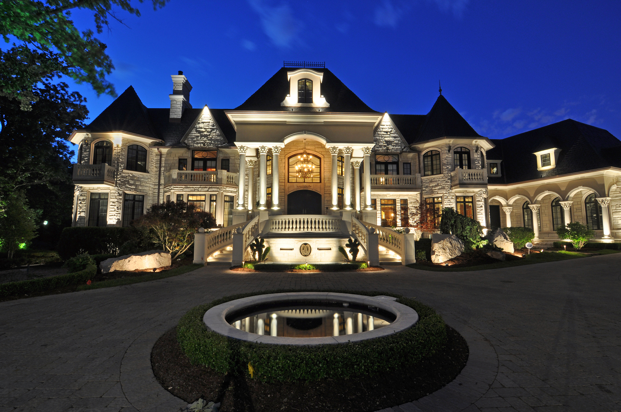 Chicago Landscape Lighting Company, Outdoor Accents Inc., Recognized Nationally with Two Lighting Design Awards